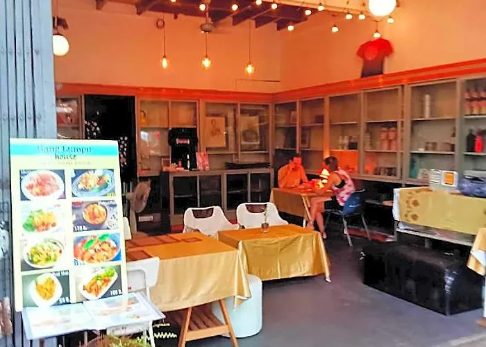 Hotel Banglumphu House&bistro