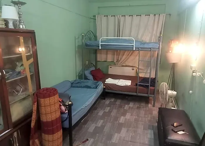 Banglumphu House&bistro 2*