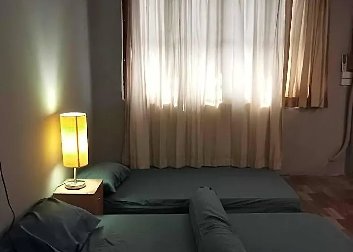 Banglumphu House&bistro Hotel